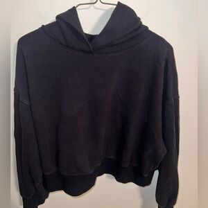 Old Navy Cropped Black Fleece Sweatshirt